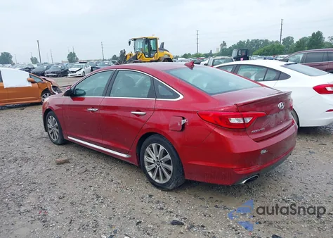 2015 Hyundai Sonata Sport z USA, uszkodzony, nr VIN 5NPE34AF7FH121238